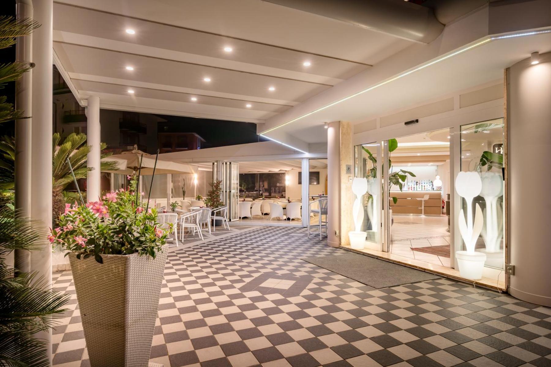 Hotel All'Orologio 3 Stelle Superior Καόρλε Εξωτερικό φωτογραφία